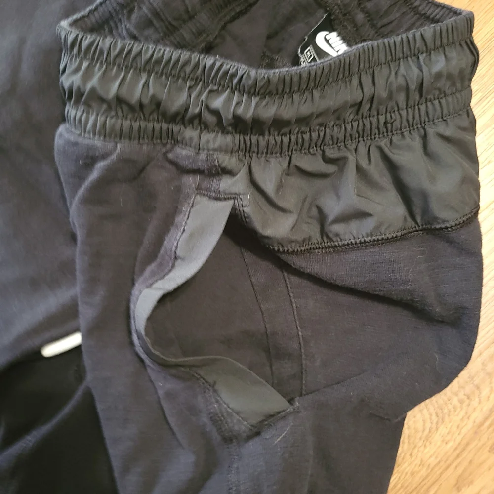 Nike Men’s Black Athletic Shorts with Drawstring